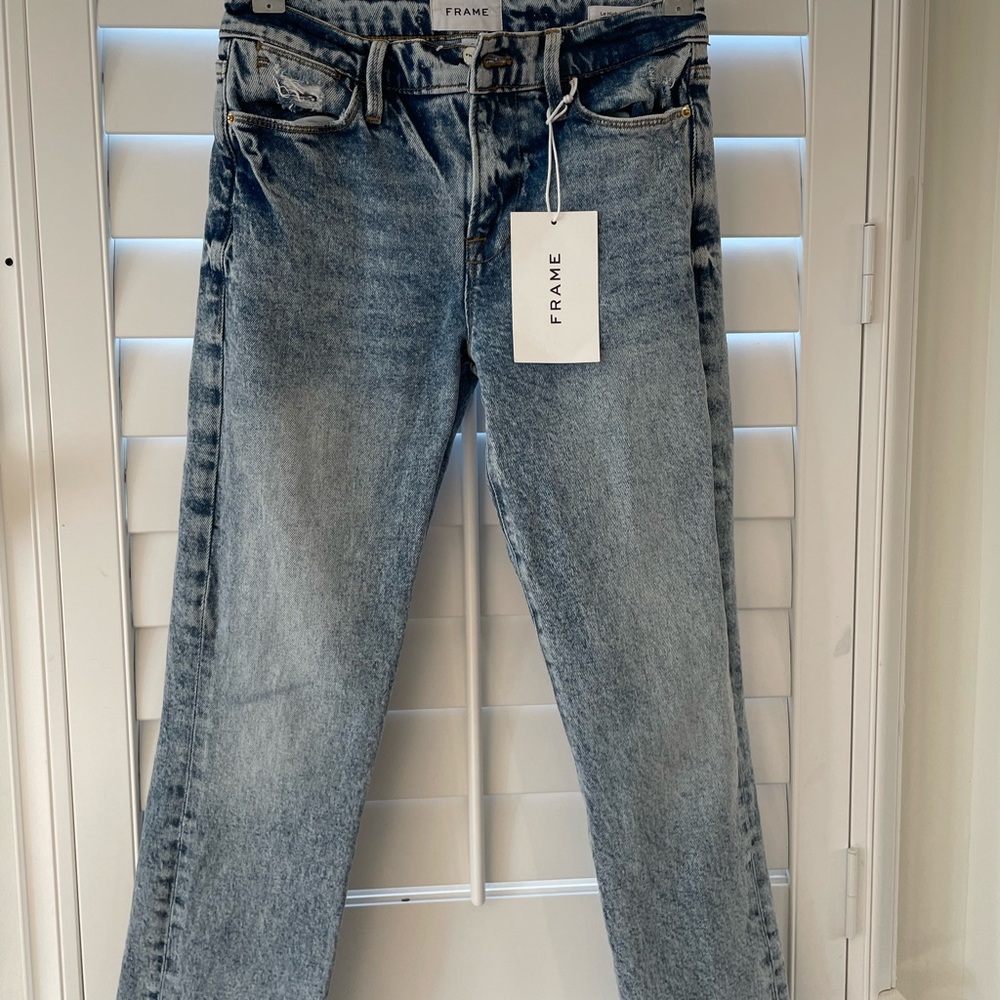 Frame jeans totally new